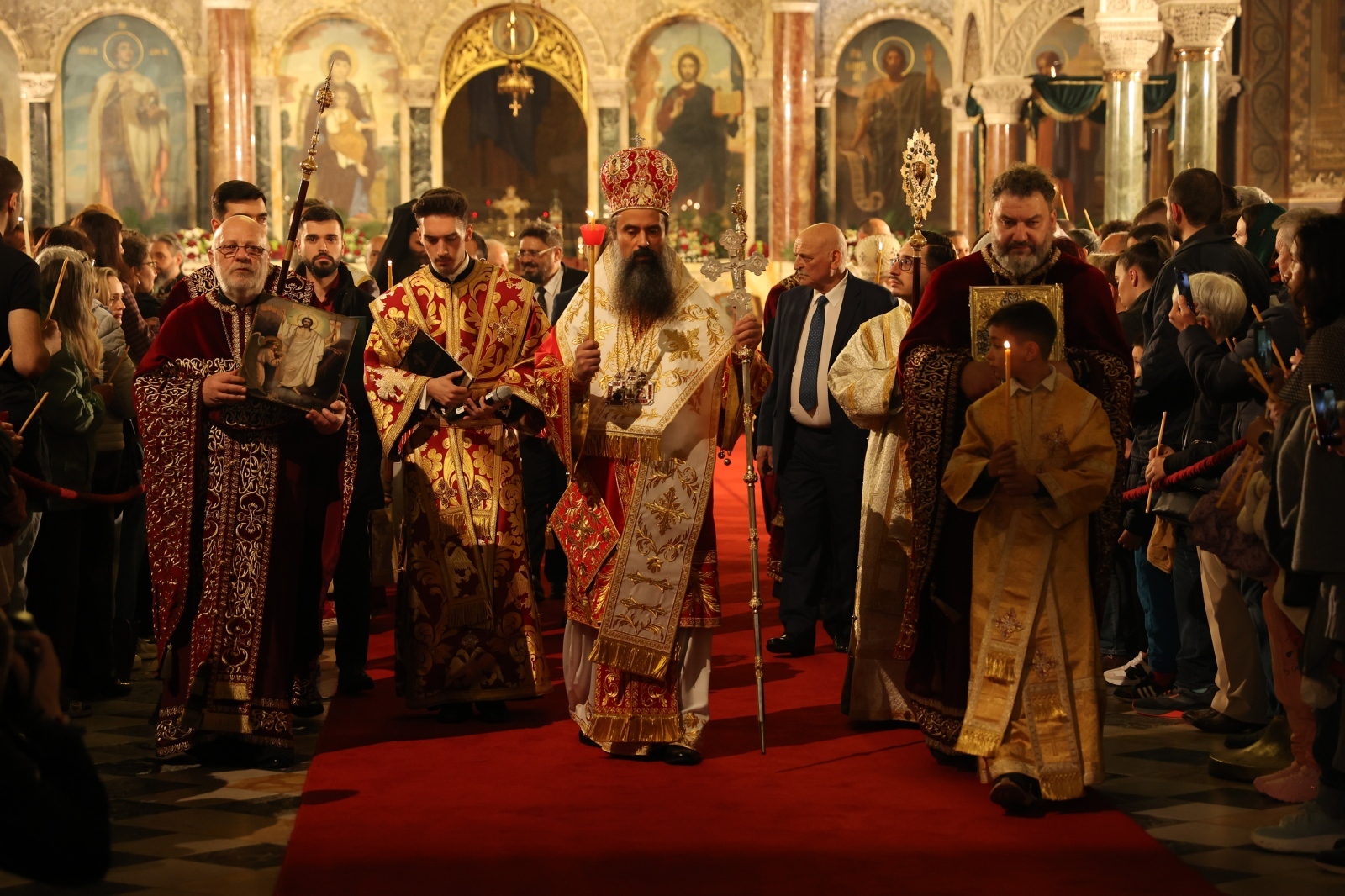 Програма на богослуженията за Лазаровден, Цветница, Страстната седмица и Възкресение Христово в Патриаршеската катедрала